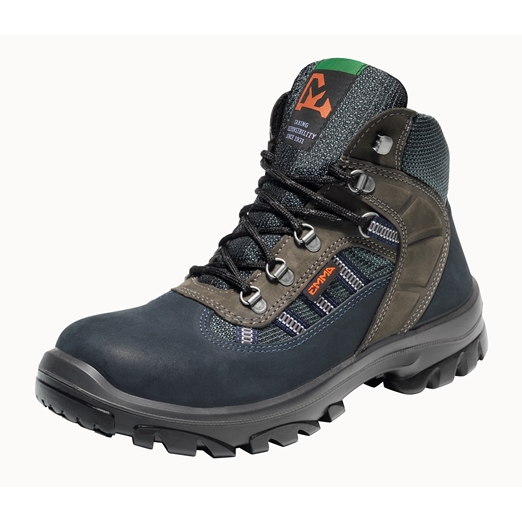 737560 EMMA SILVERSTONE XD